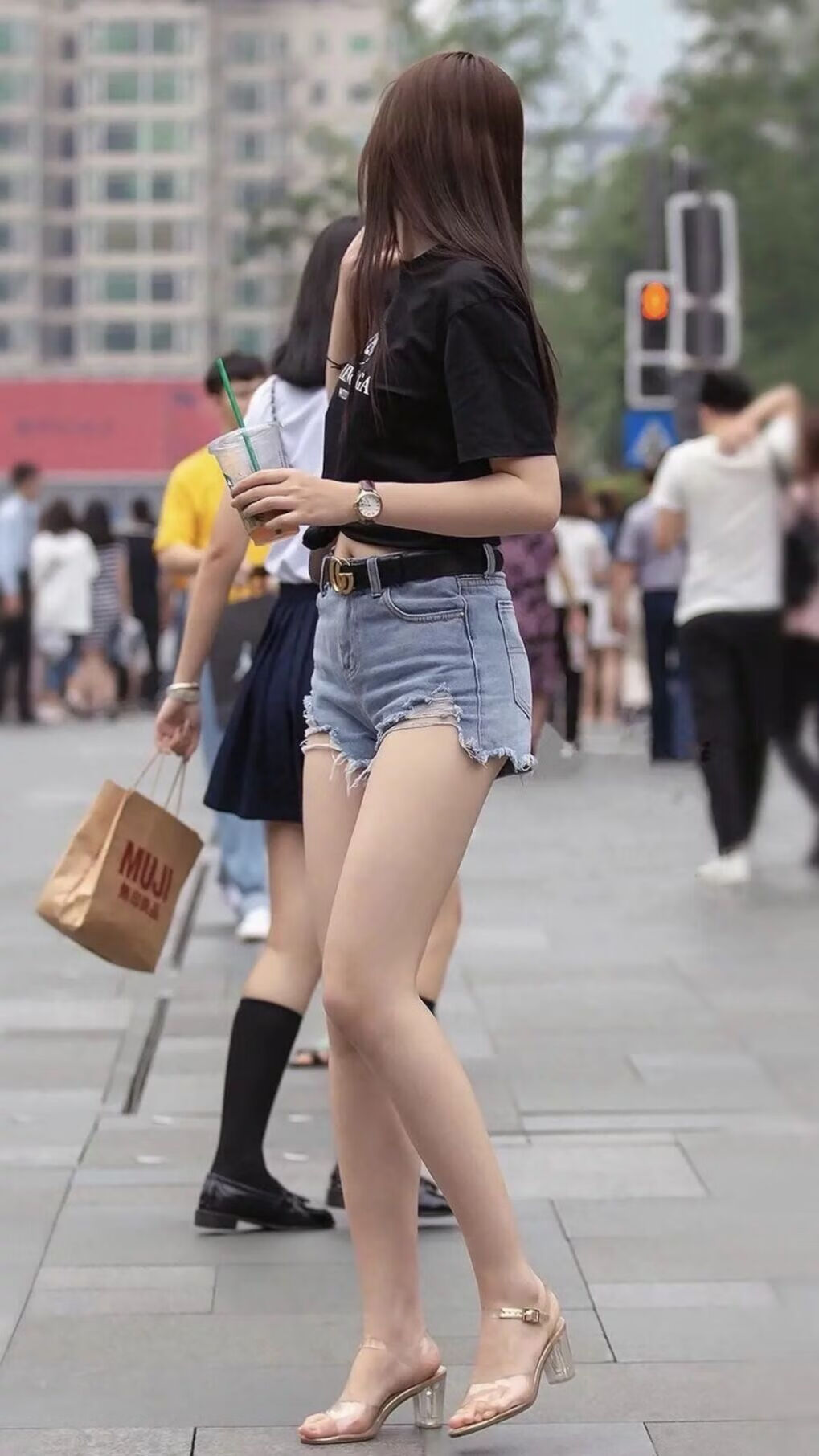 “比赛焦点：快节奏节奏带来的激烈碰撞”，快节奏的现象