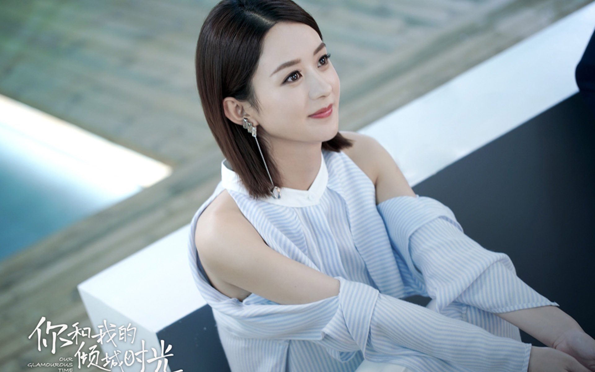 “逆境中的英雄：车手在极端天气中勇往直前”